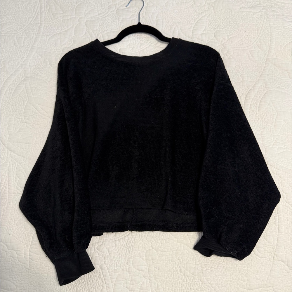 Zara Black Cropped Pullover Sweater